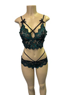 Phalin Women's Solid Green Lace Lingerie Set