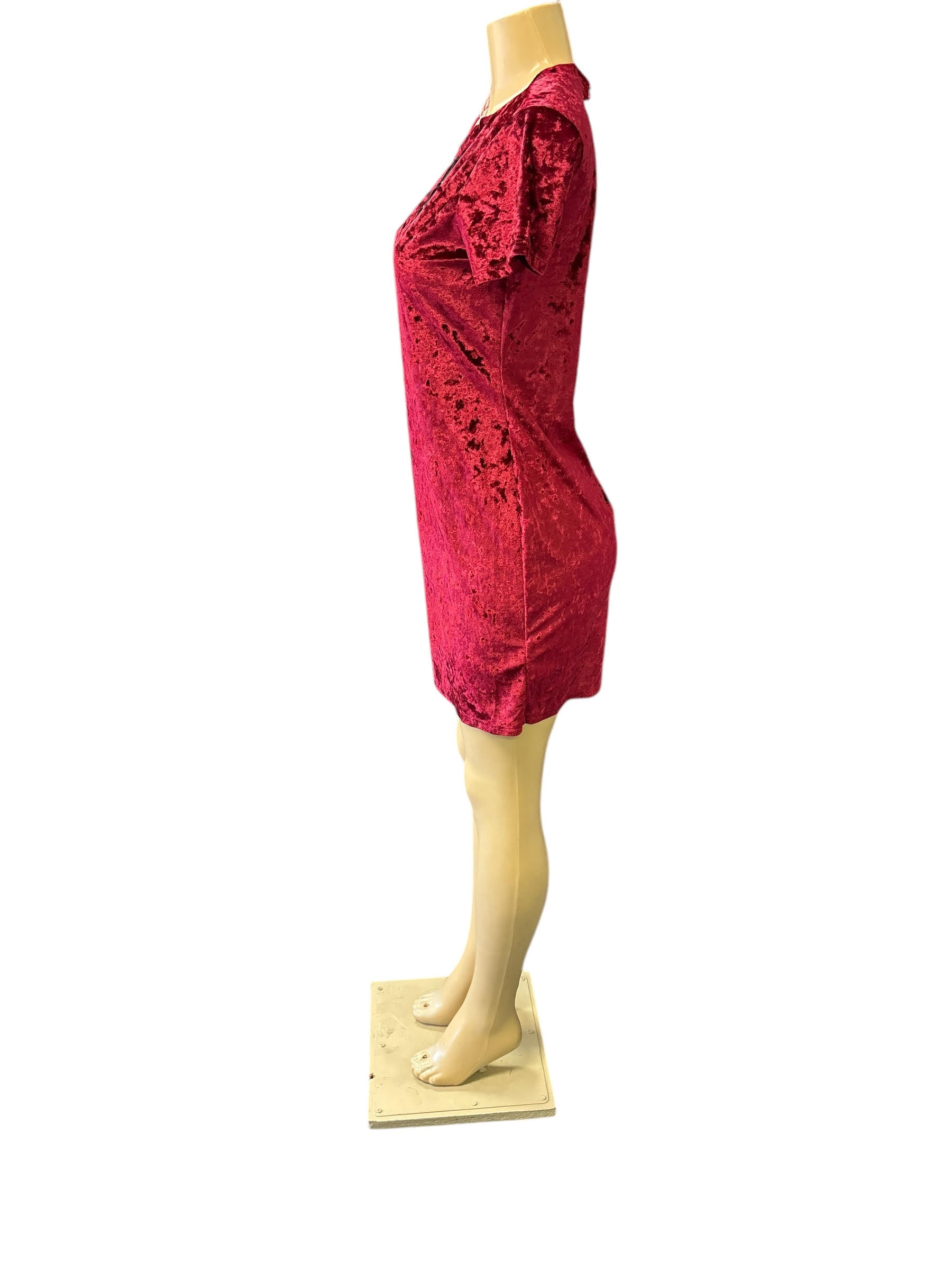 Adam Levine Collection Women's Short Red Dress