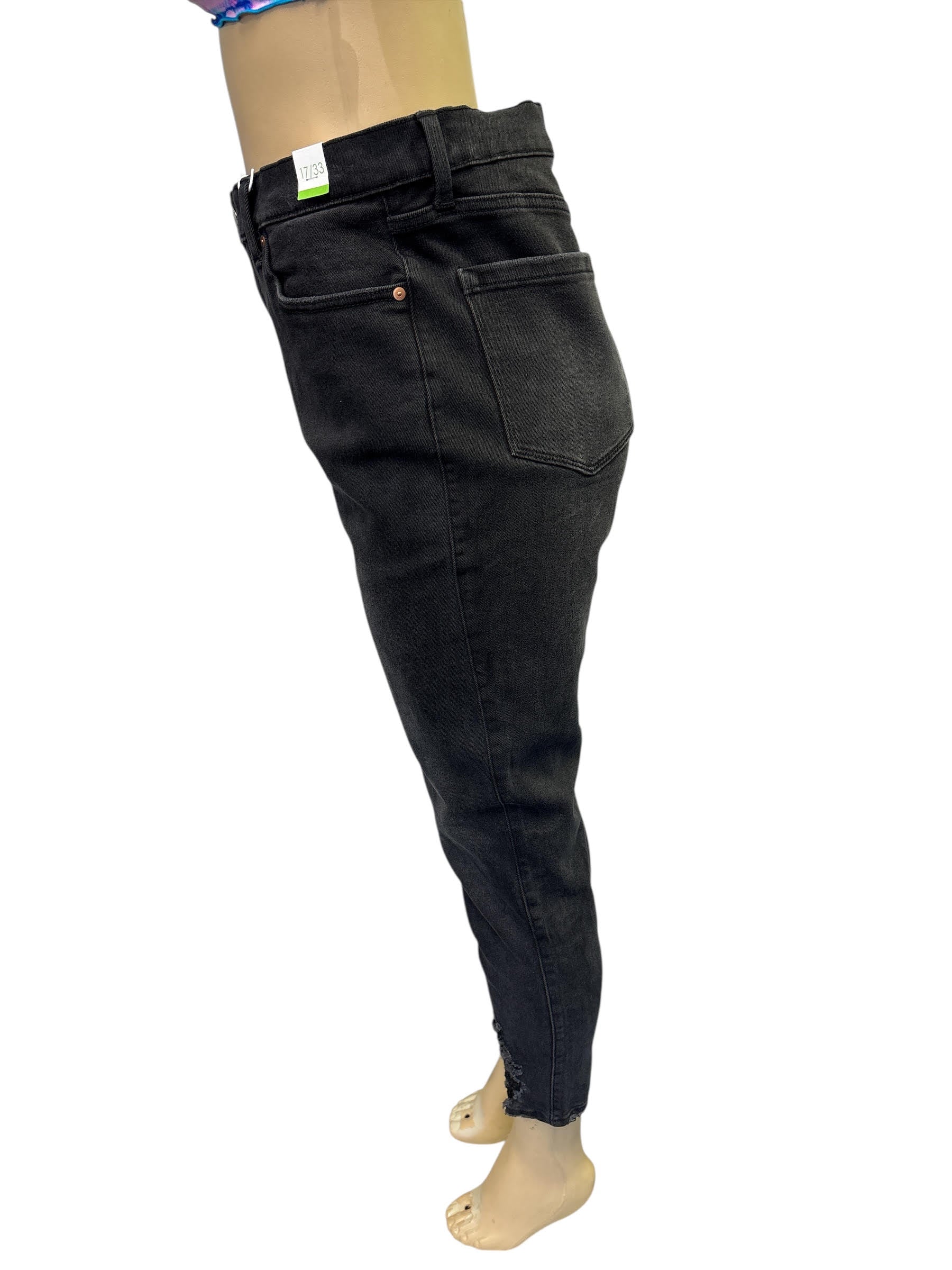 Celebrity Pink "The Deb" Hi-Rise Curvy Skinny Jeans
